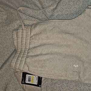 Underarmour Beige Jogger